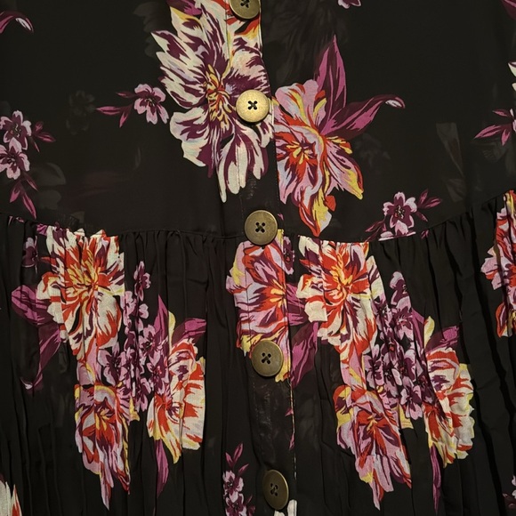 Terra Sky Blouse Womens 1X Floral sheer pleated button down ruffles romantic - Picture 6 of 11